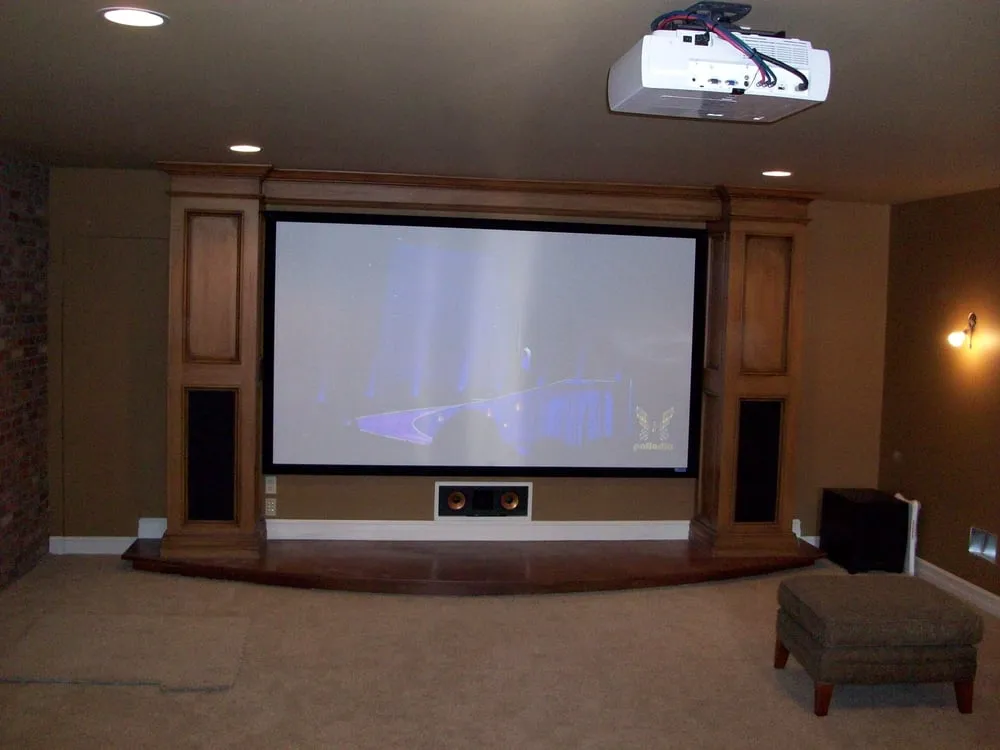 Affordable electrician providing wiring installation in ,