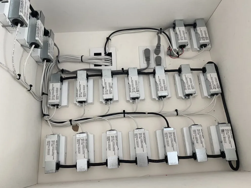 Professional circuit breaker repair in Beaumont, MS by MCG Electric