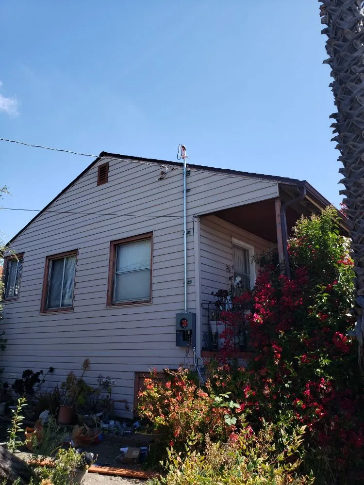 Slide of McGee Legacy Electric