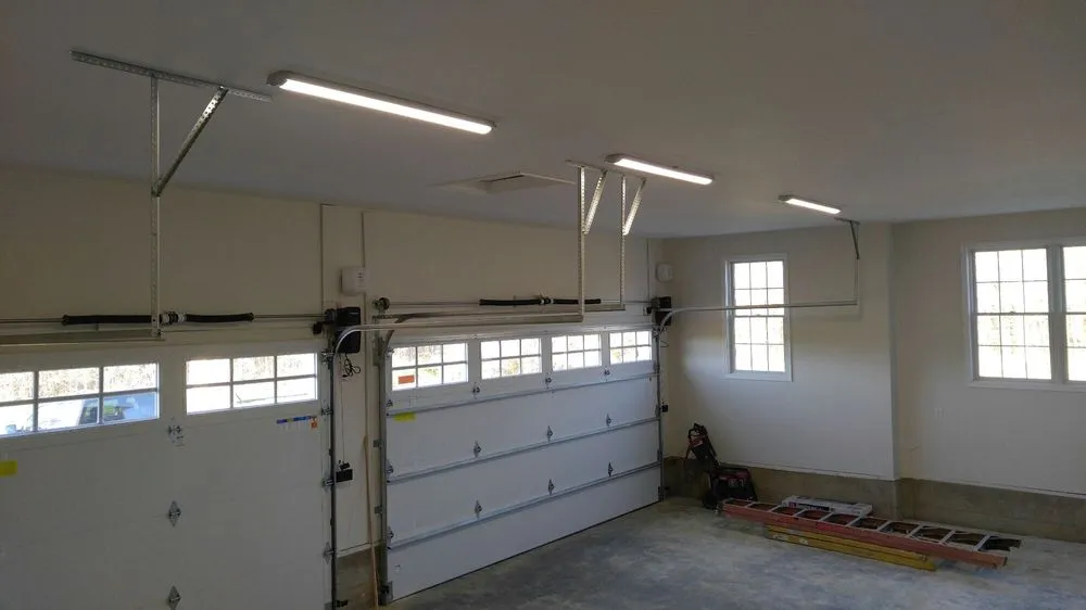 Professional electrician providing emergency electrical service in Mechanicsvlle, MD - Mckay's Electric, LLC