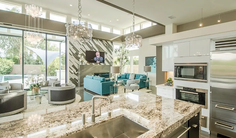 Slide of McKinzie Electric