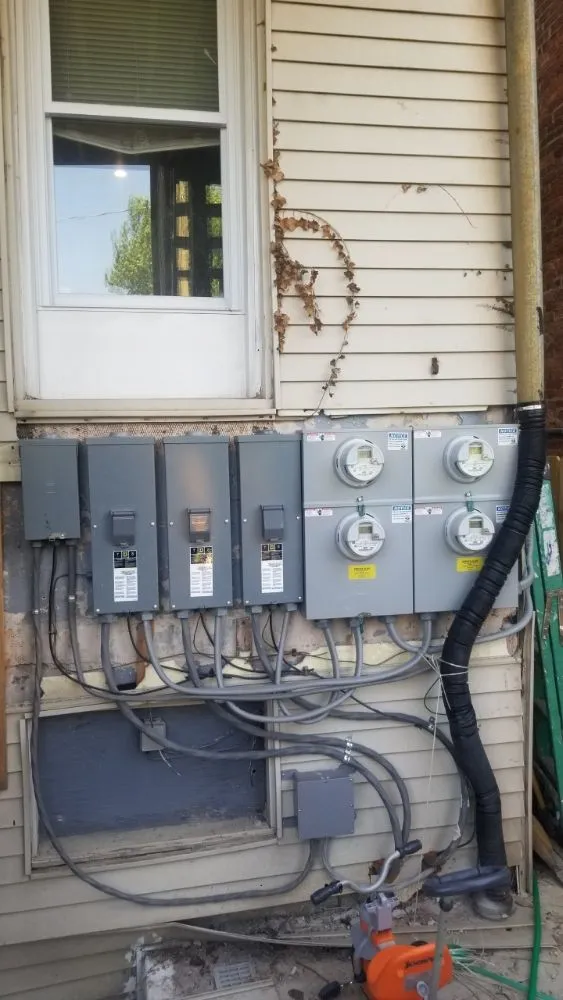 Reliable electrician providing emergency electrical service in Nottingham, MD - McKoy & Sons