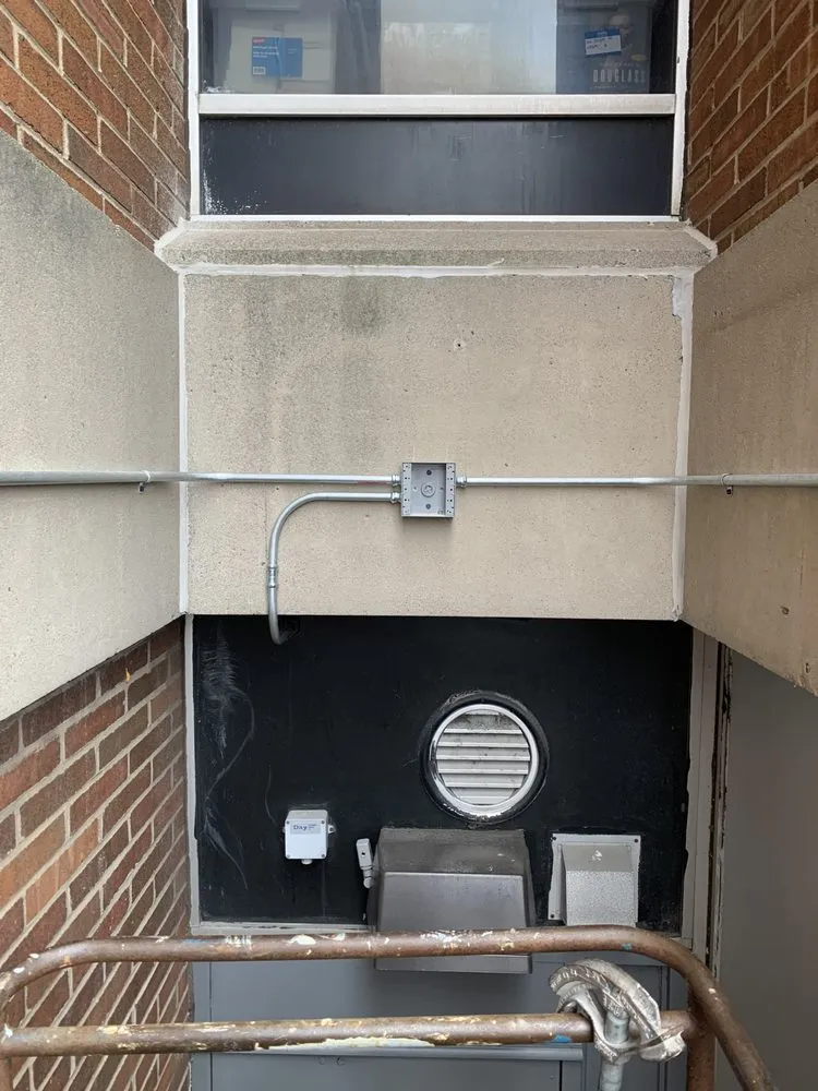 Slide of Mclouth Electric