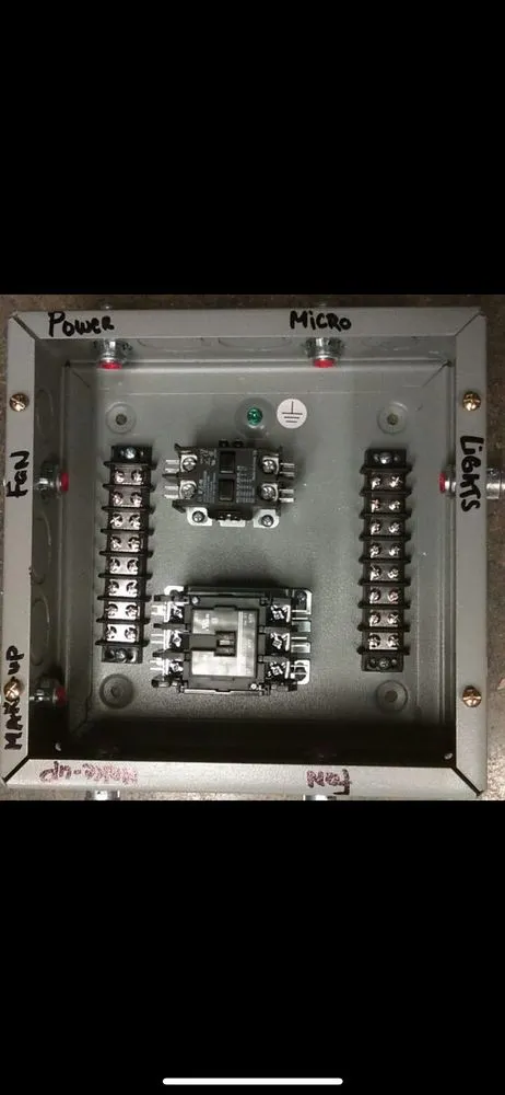 Expert outlet and switch repair experts serving St. Louis, MO - McMurry Electric