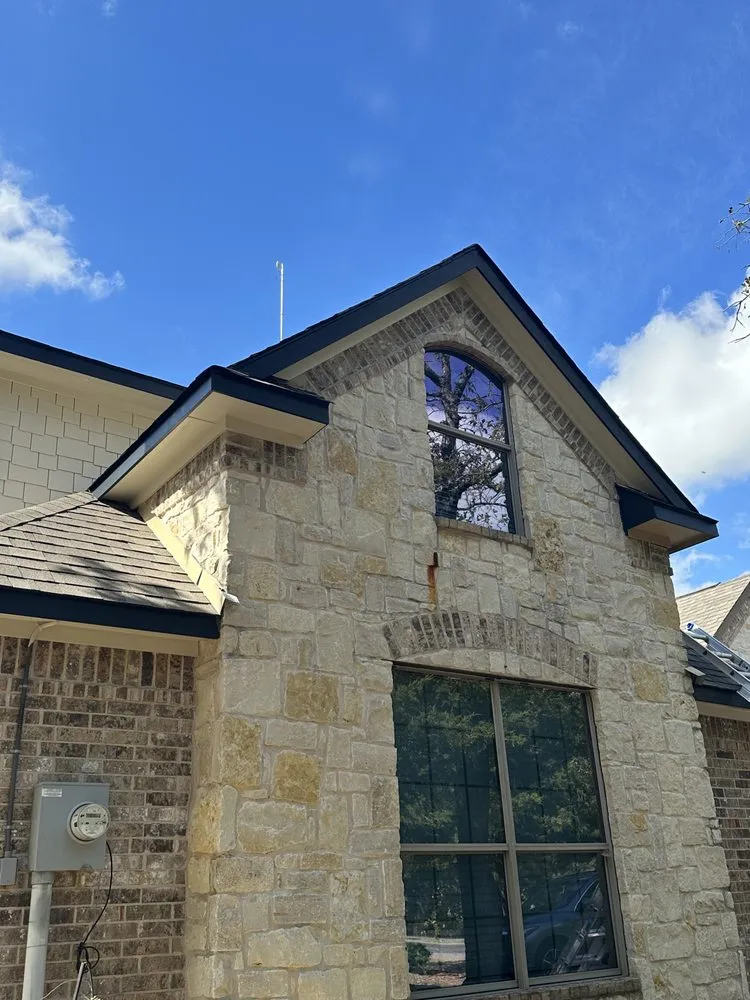 Slide of McWell’s Paint & Remodel