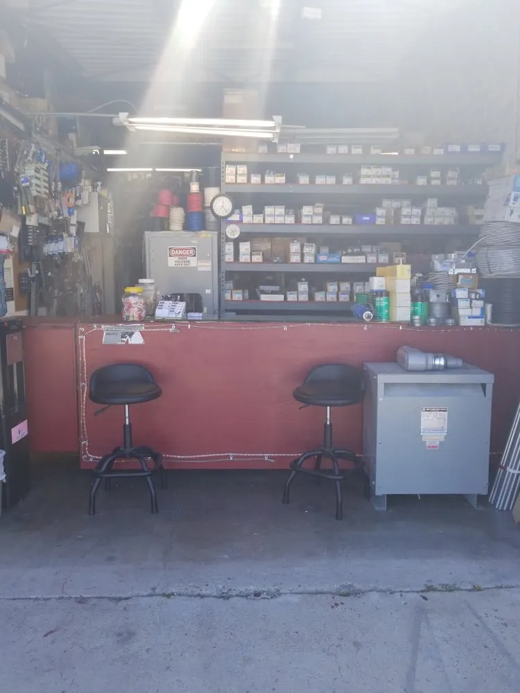 Licensed lighting installation service in City of Industry, CA - MDK Circuit Breakers