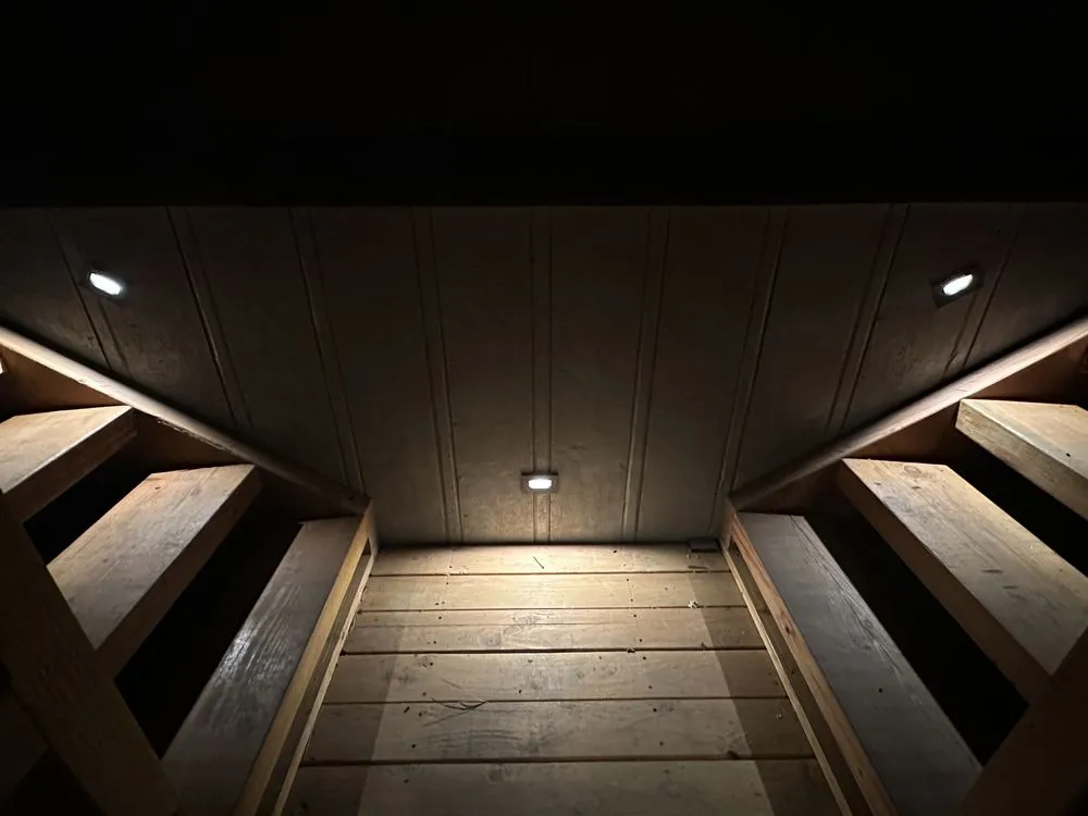 Slide of MDM Electrical Services