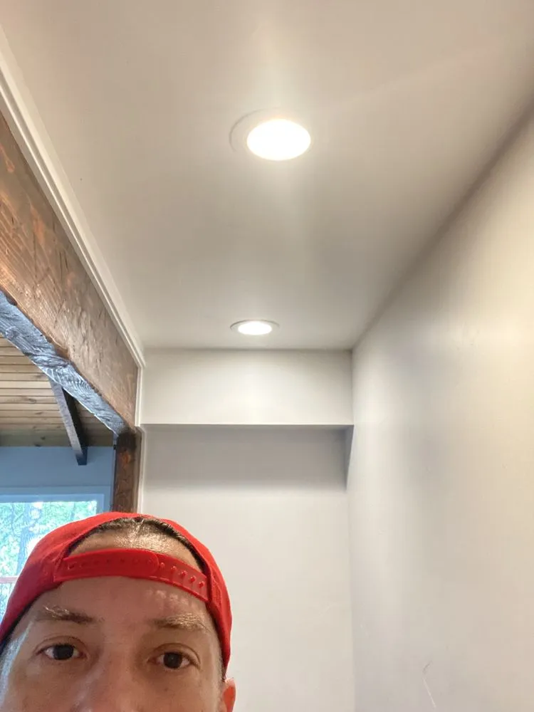 Slide of MDM Electrical Services