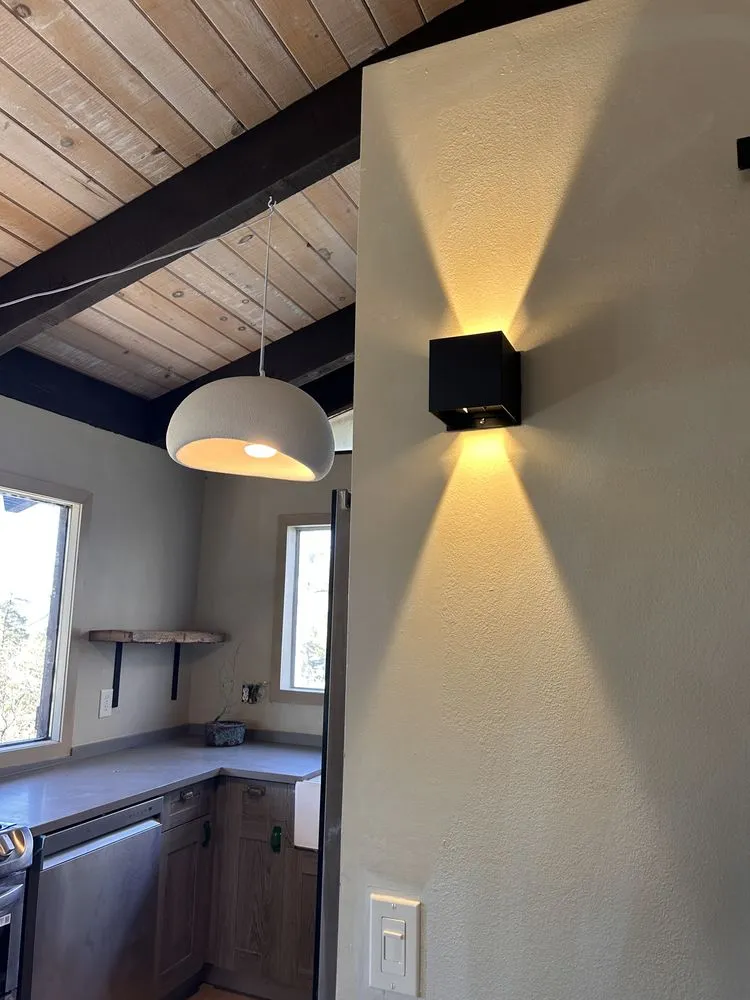 Slide of MDM Electrical Services