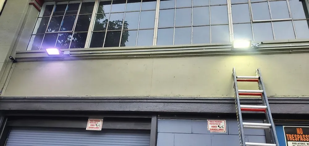 Slide of MEC Electric