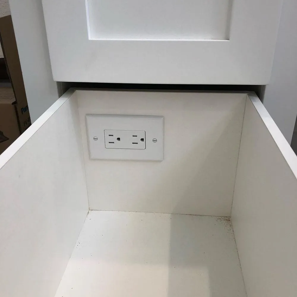 Slide of Median Certified Electrician