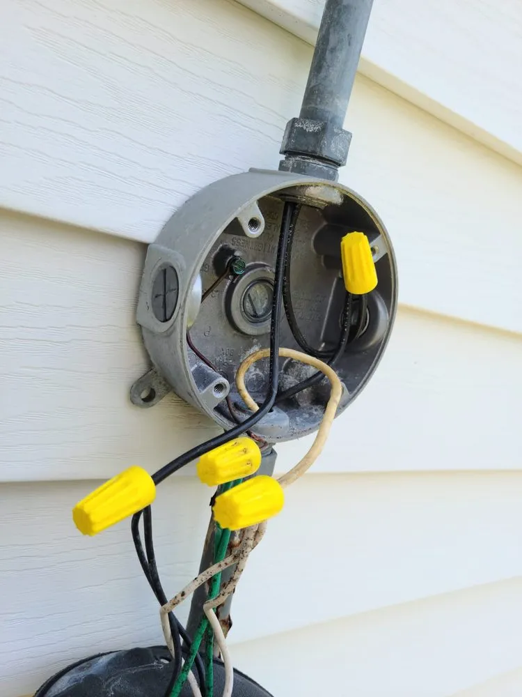 Slide of Median Corporation