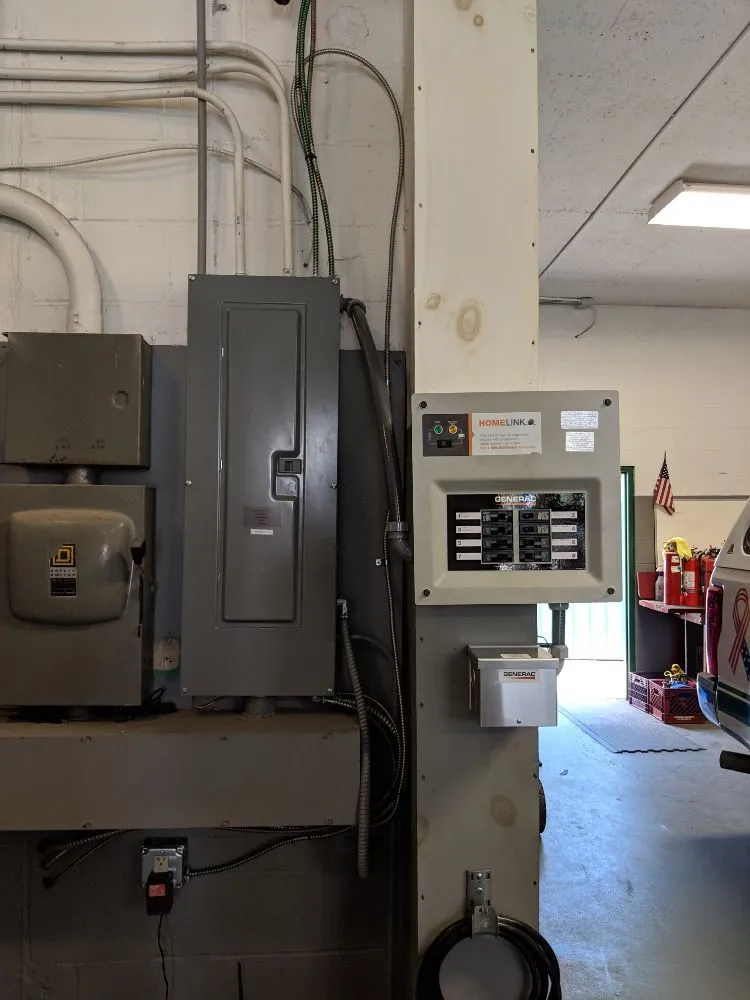 Slide of Meeko Electric