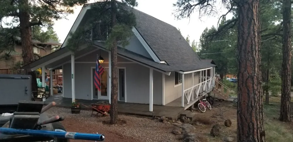 Emergency electrician providing emergency electrical service in ,