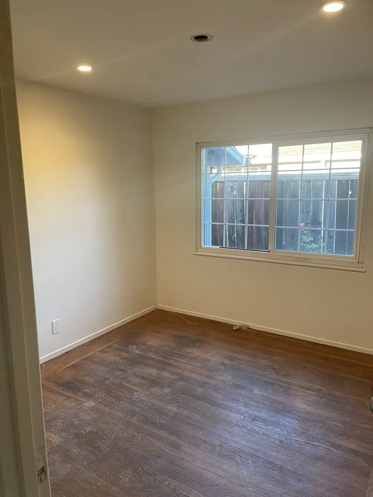 Slide of Megaton Electric