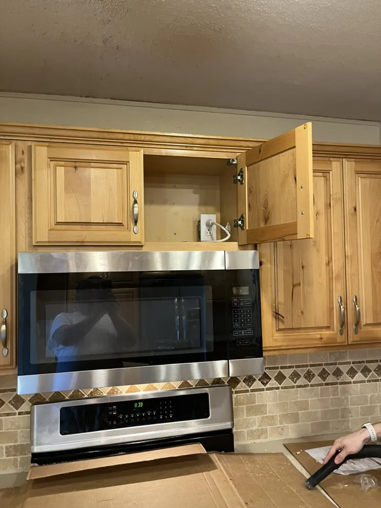 Trusted electrician providing lighting installation in Finleyville, PA - Meissner Electric