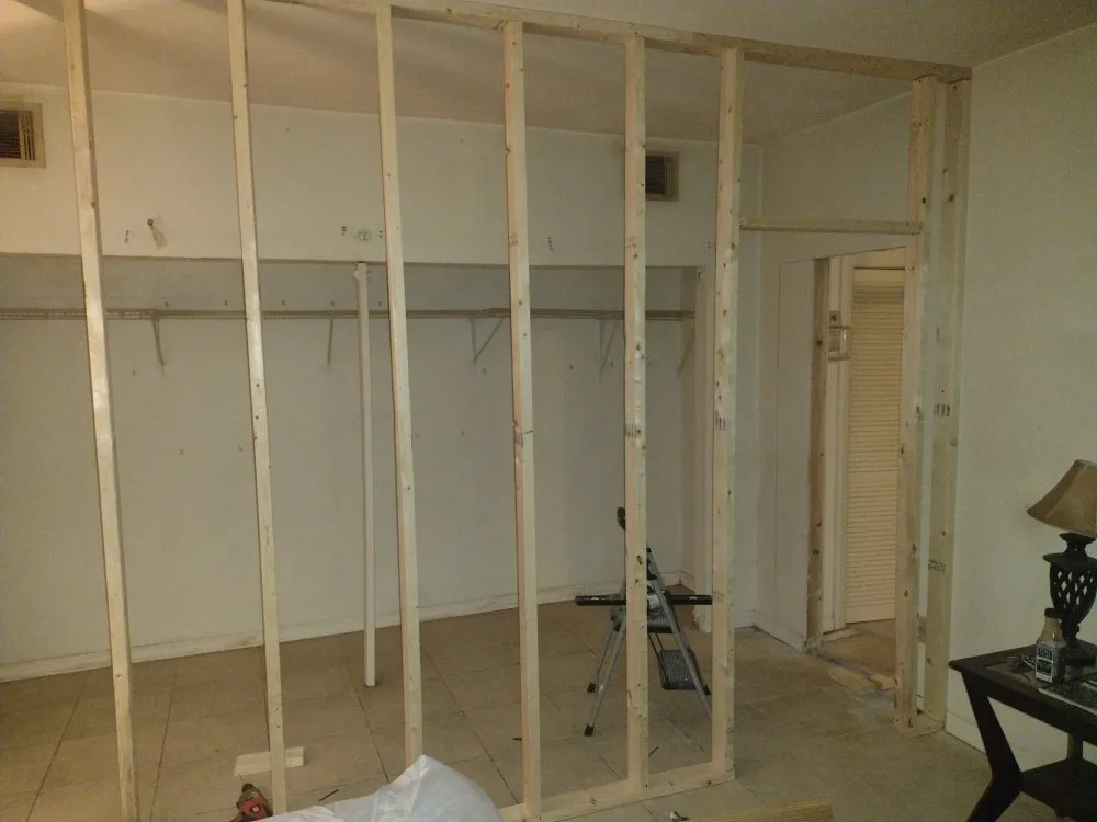 Certified outlet and switch repair service in TEMPLE TERR, FL - Melanson Home Repair and Handyman Service