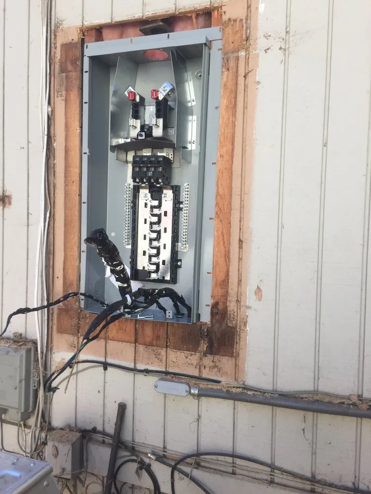 Trusted electrician providing wiring installation in Smartsville, CA - MEM Electrical