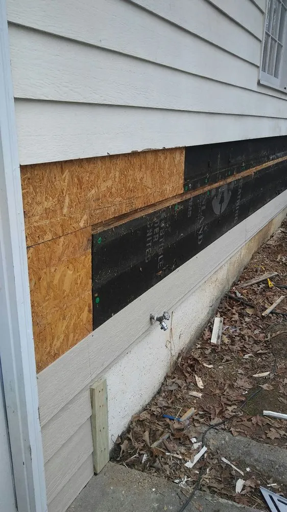 Affordable outlet and switch repair in ,  by Membrenos Pro Home Repair