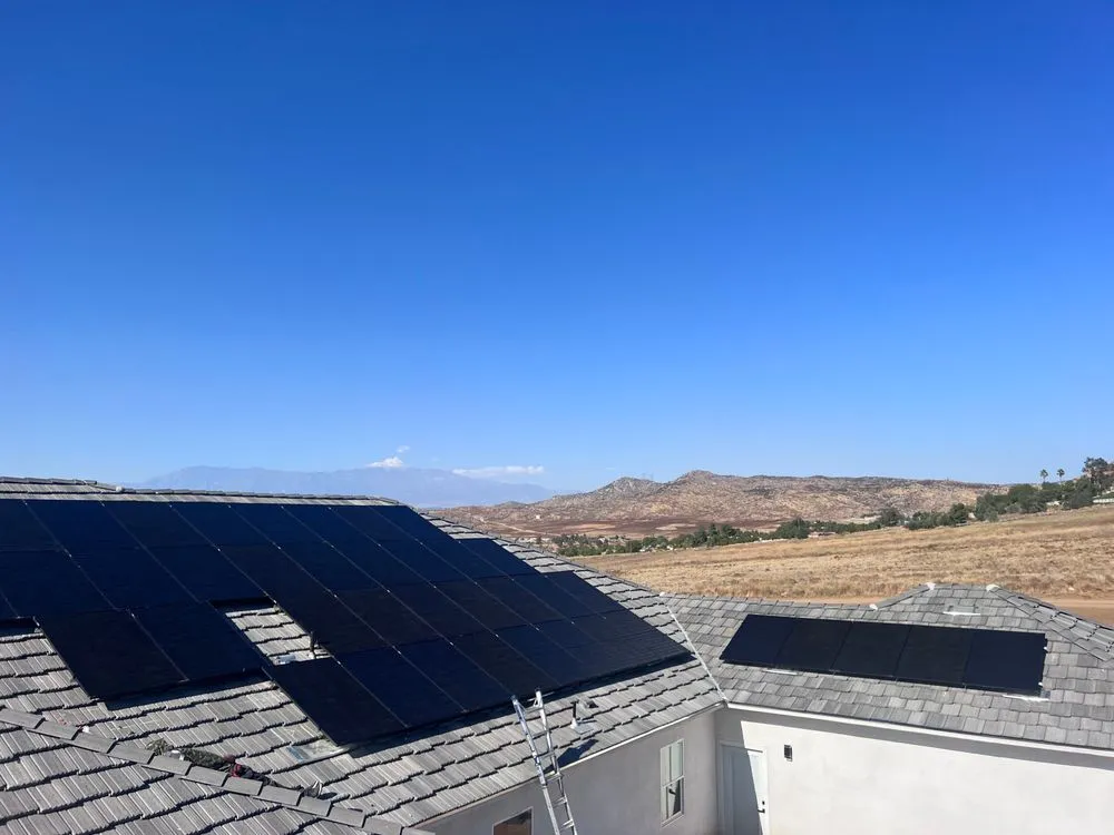 Slide of Mendez Electric & Solar