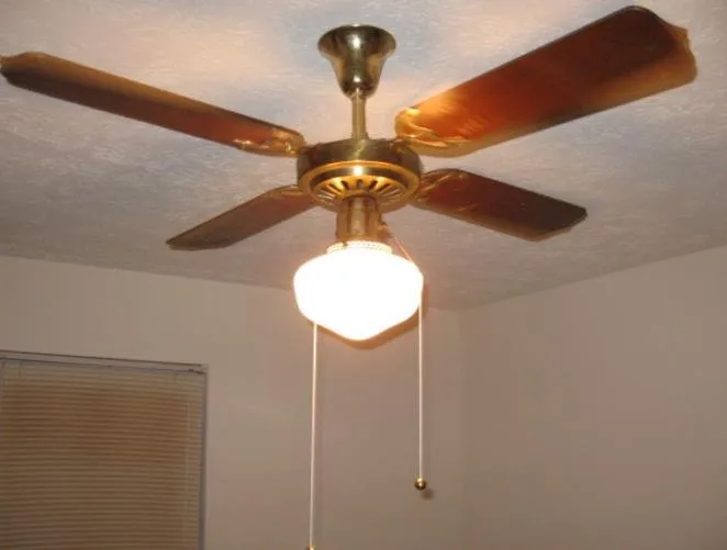 Slide of Mendez Electric