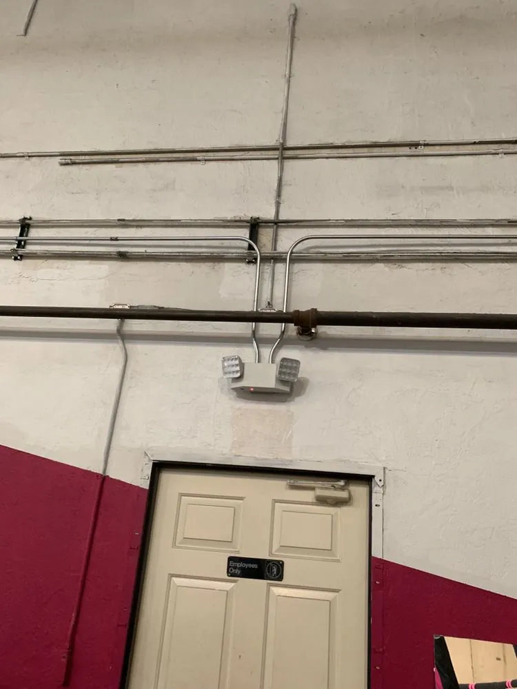 Slide of Mendez Electrical Maintenance