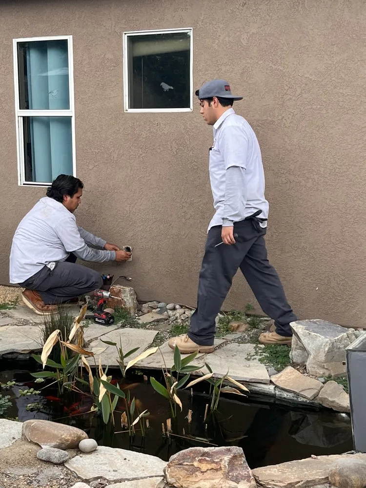 Slide of Mendoza Electric