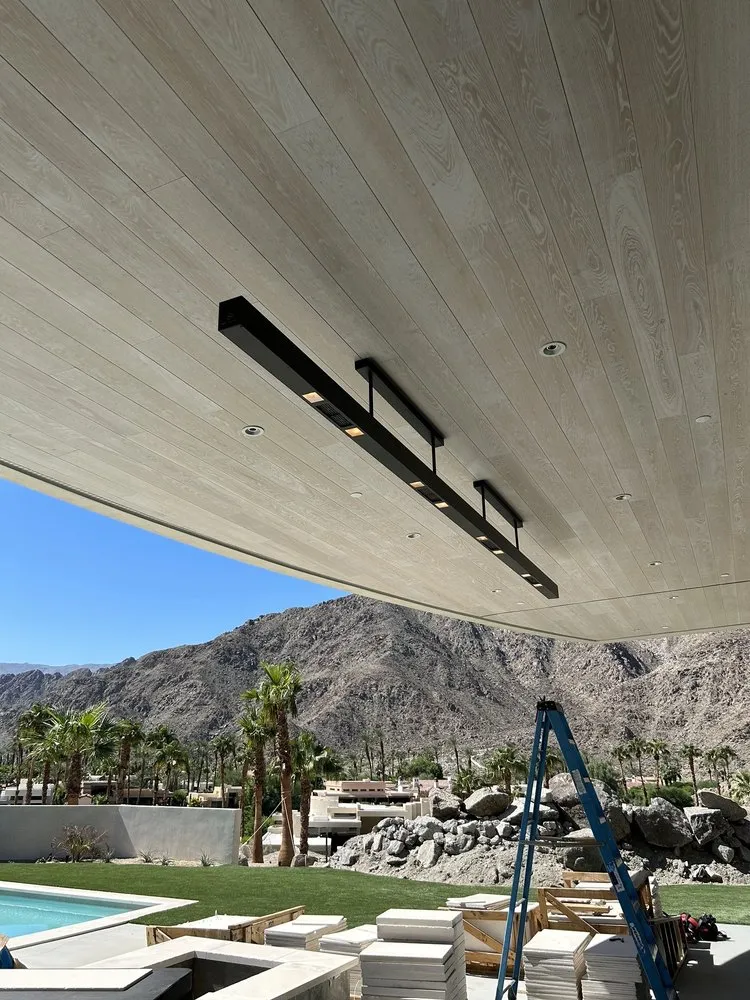 Slide of Mendoza Electric