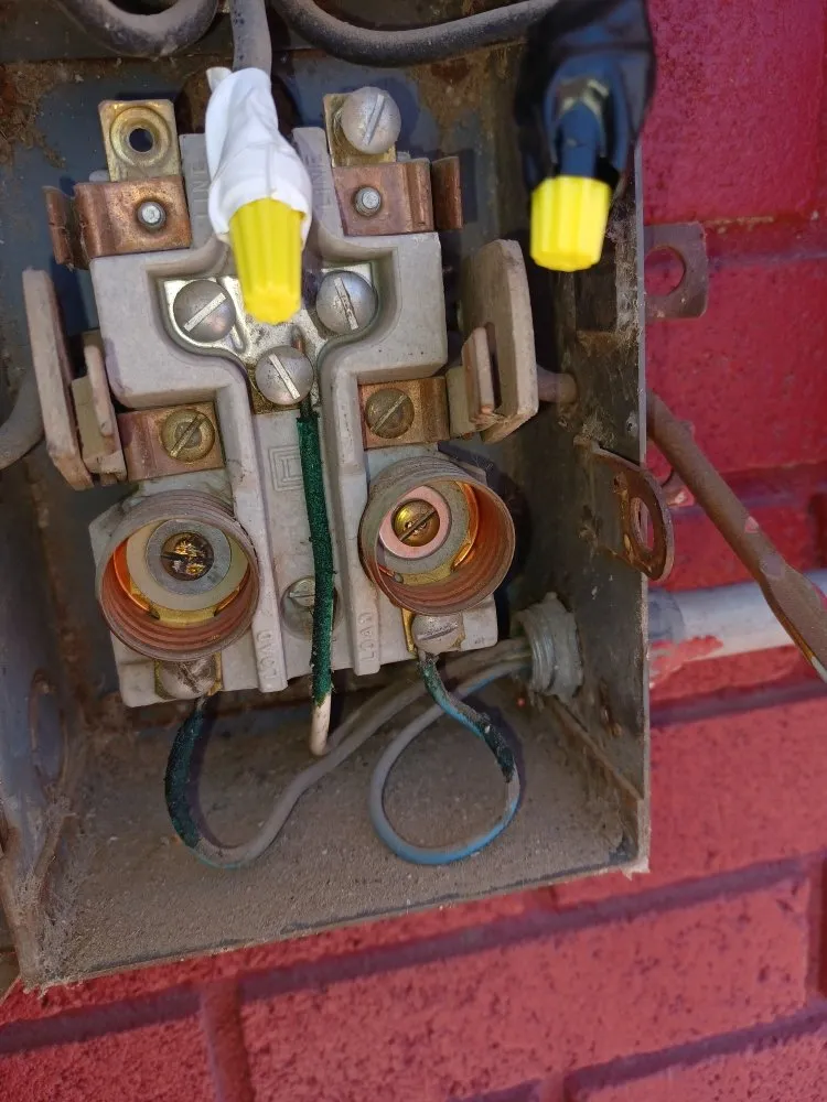 Expert electrician providing outlet and switch repair in , 