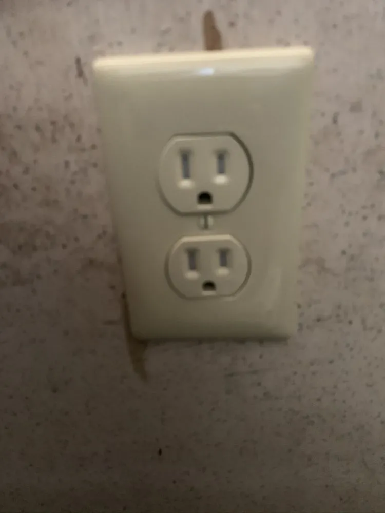 Slide of MerantsHandyServicing