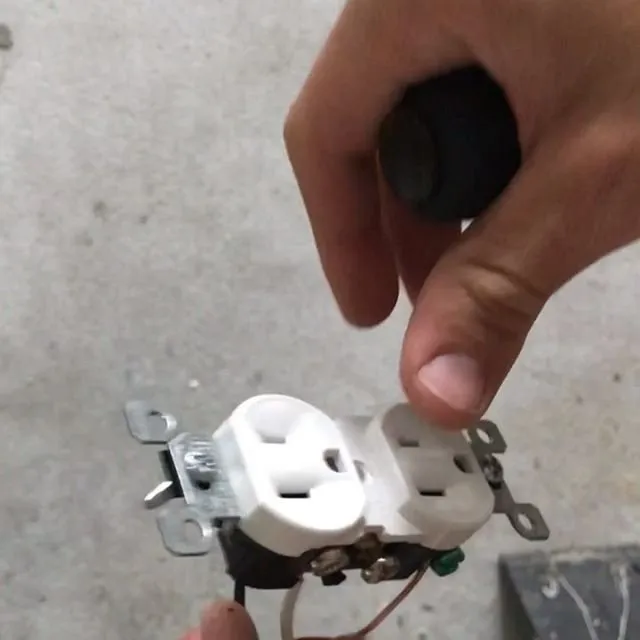 Slide of Merrimac Emergency Electrician