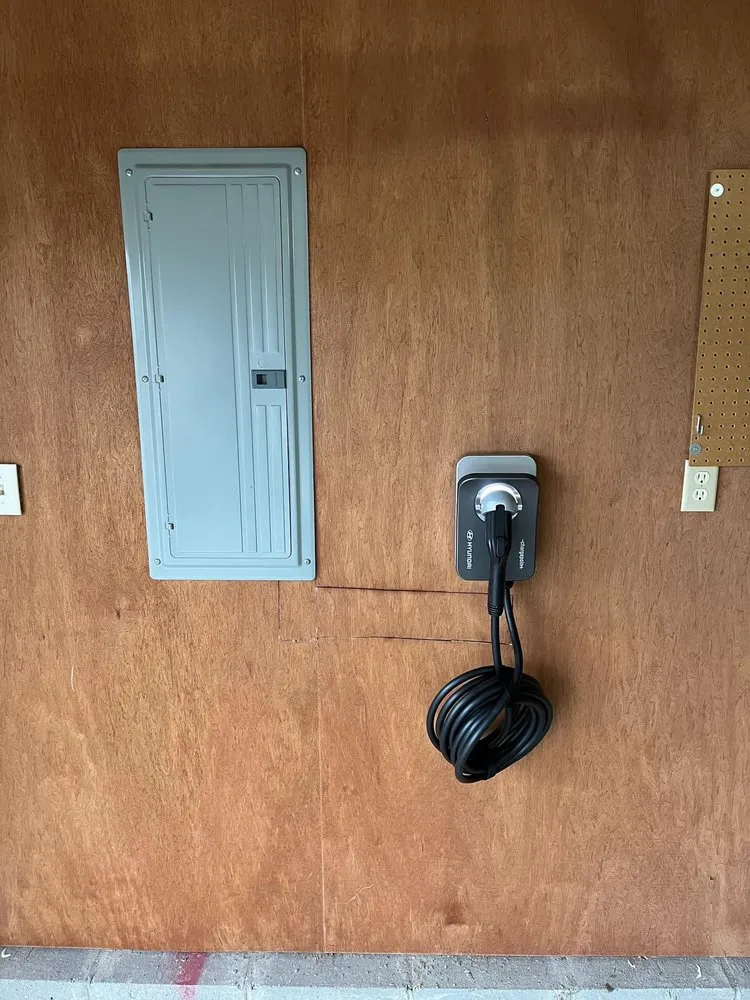 Slide of Merrionette Park Electricians