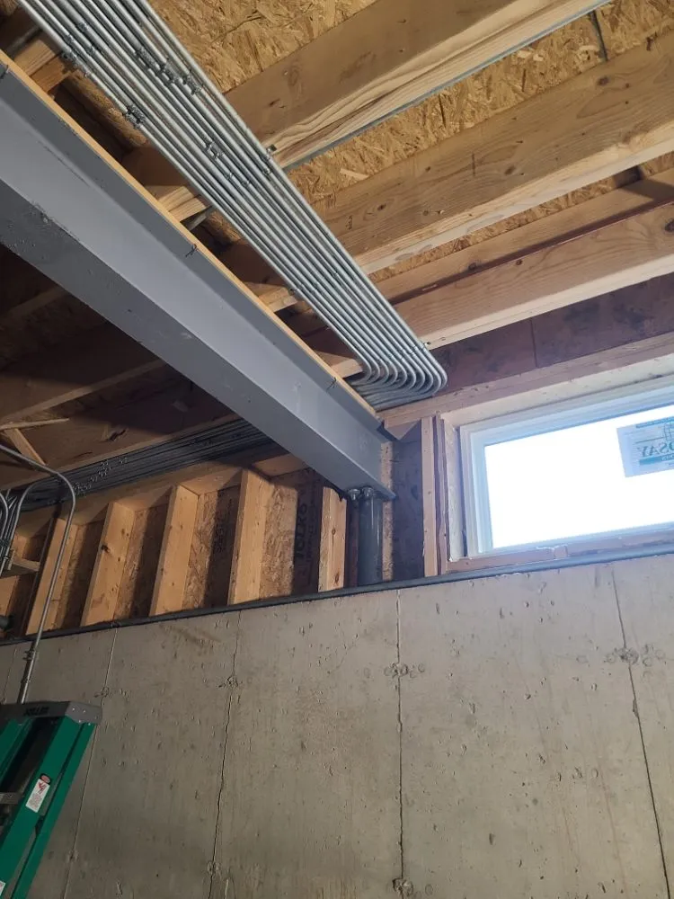 Expert outlet and switch repair service in , - Met Group