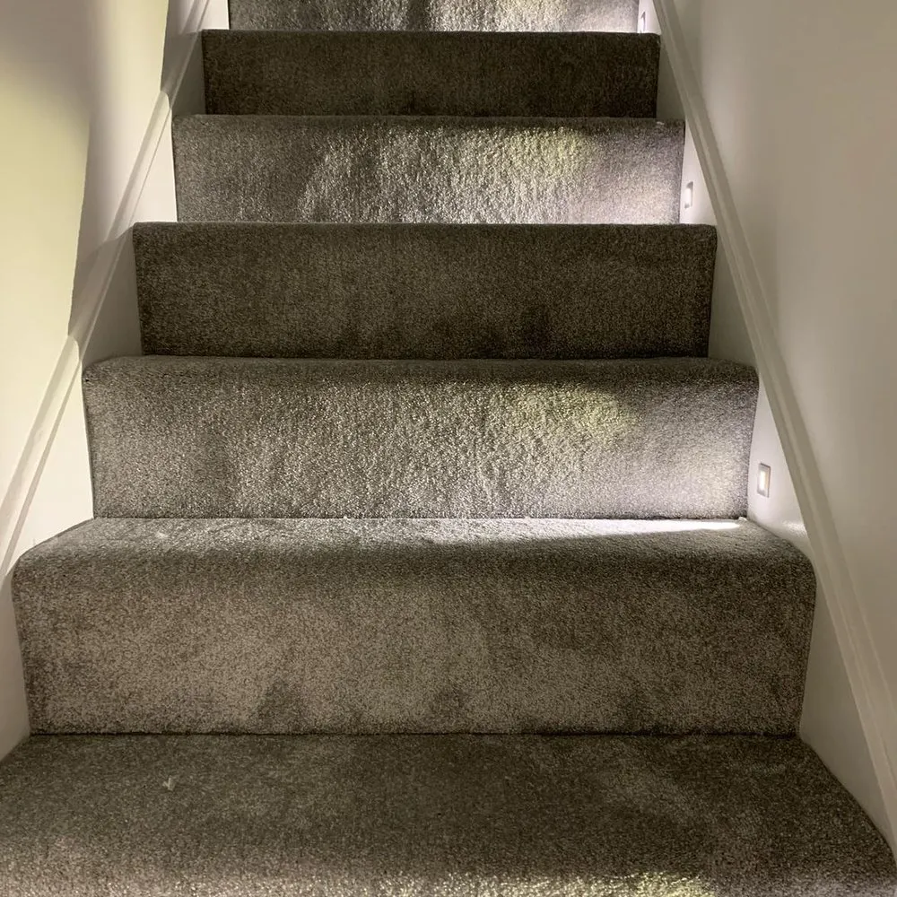 Slide of Meta Electrician Service