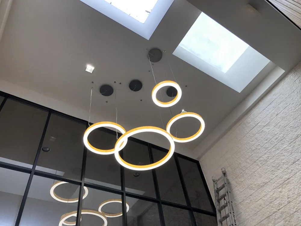 Slide of Metall Electric