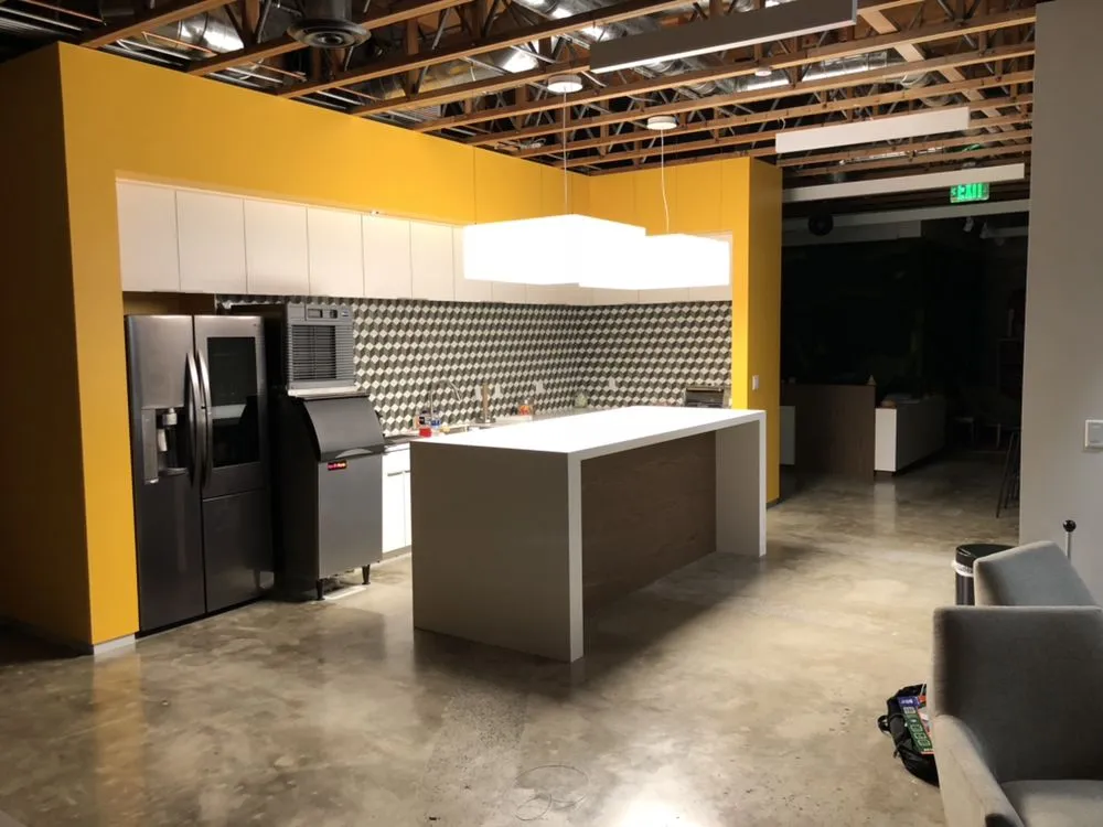 Slide of Metall Electric