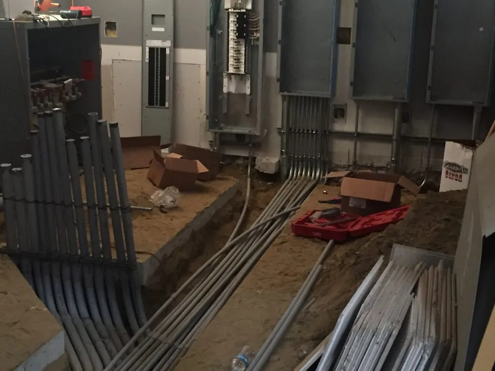 Slide of Metall Electric