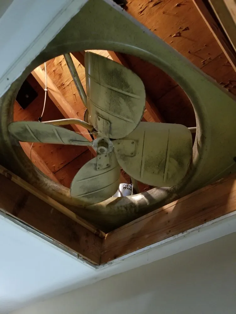 Slide of Metro Electric