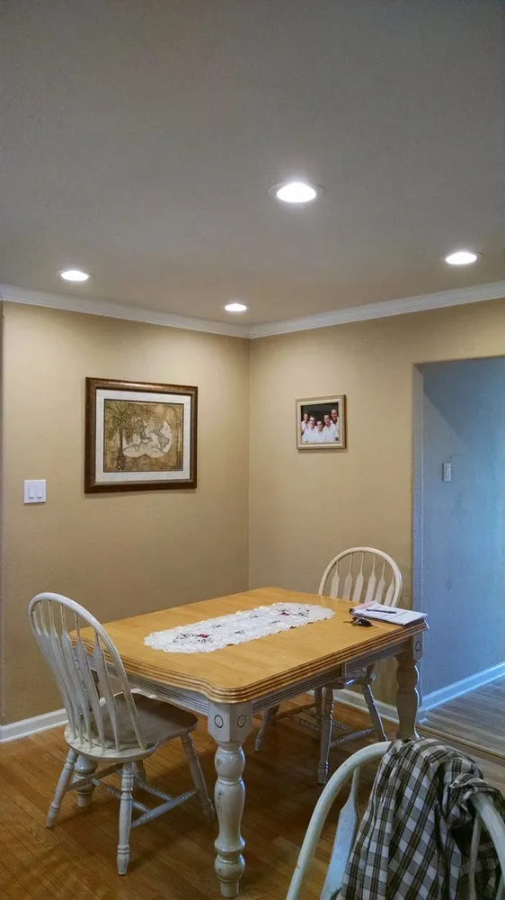 Slide of Metro Electric Contracting