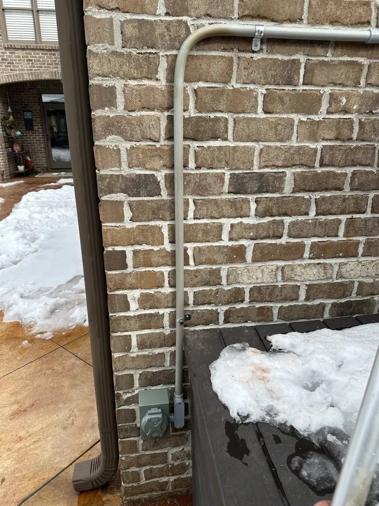 Slide of Metro Power Solutions