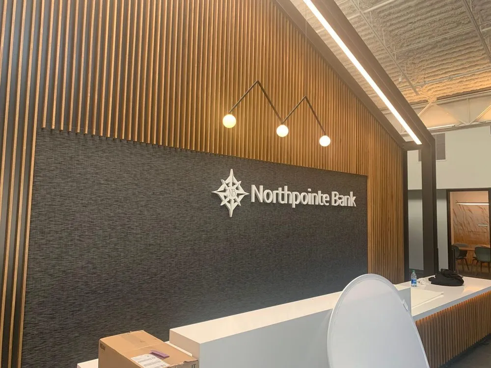 Slide of Metro Signs & Lighting