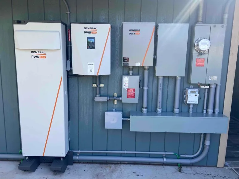 Slide of Metta Electric