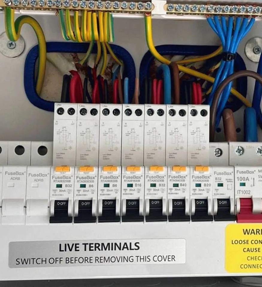 Professional circuit breaker repair service in , - Meyerland Electric