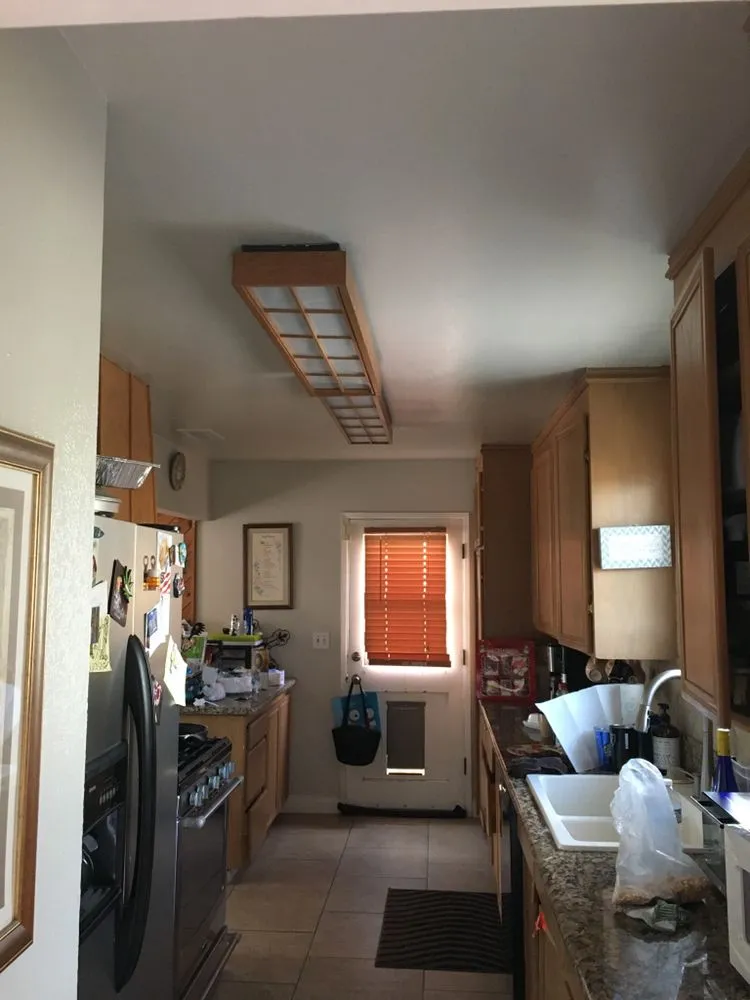 Slide of Meza Electric