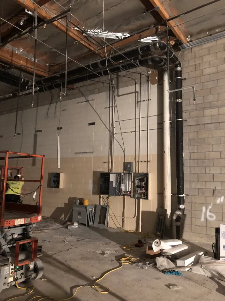 Slide of Meza Electric