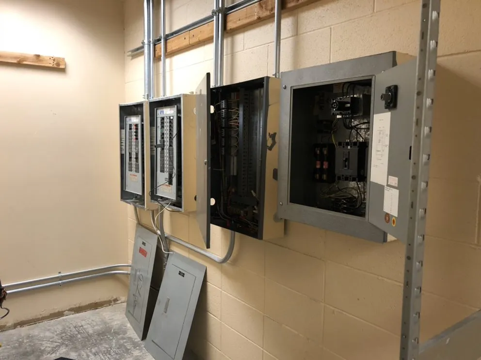 Slide of Meza Electric