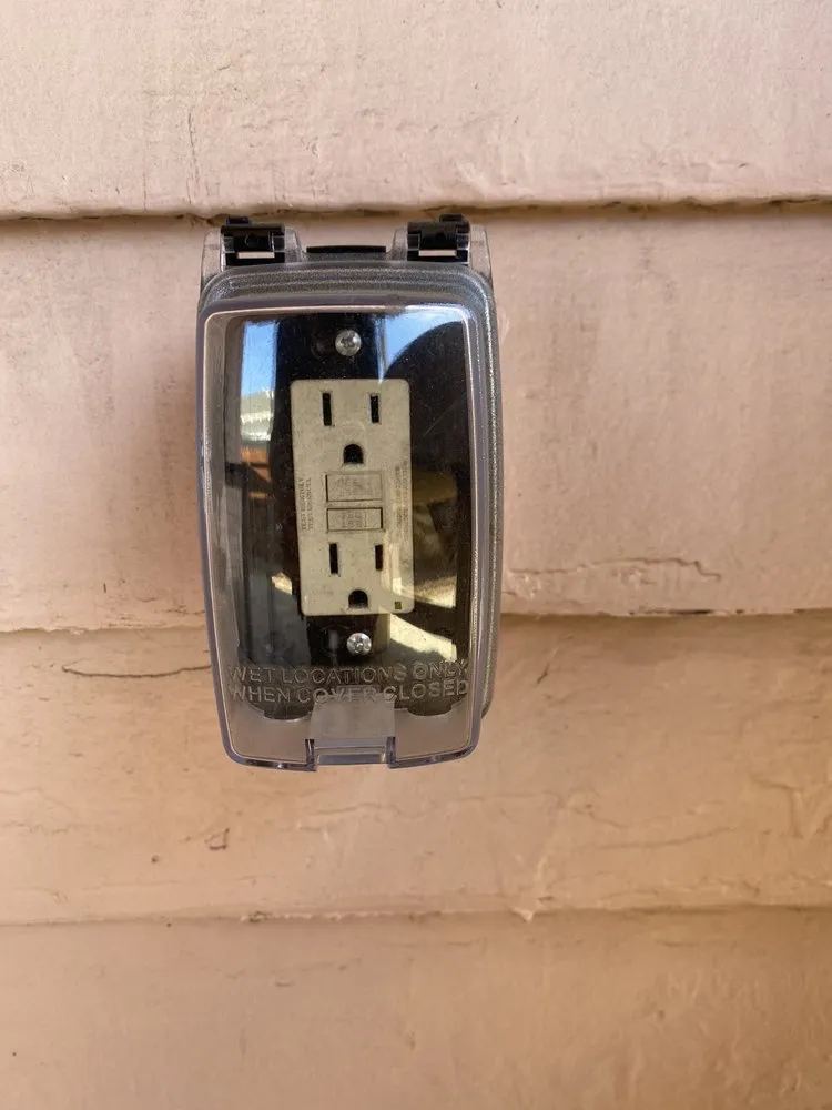 Slide of Meza Electric