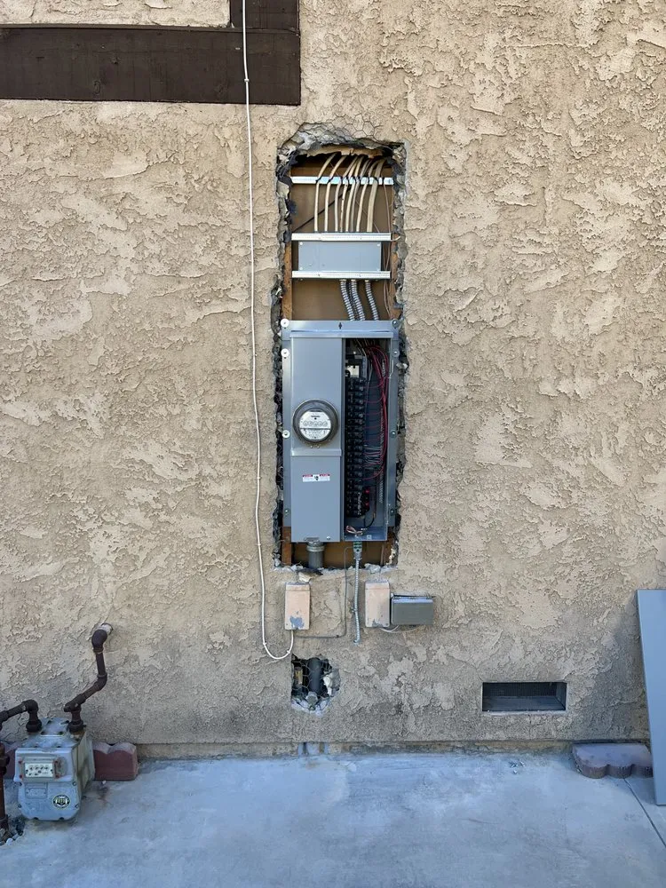 Slide of Meza Electric