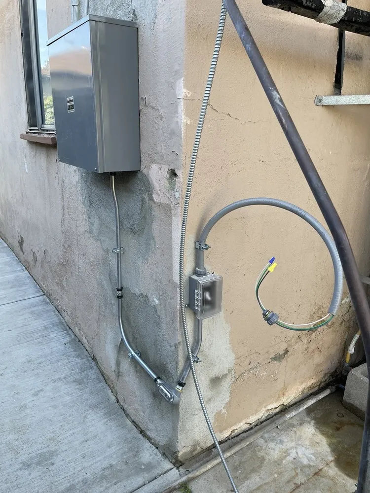 Slide of Meza Electric