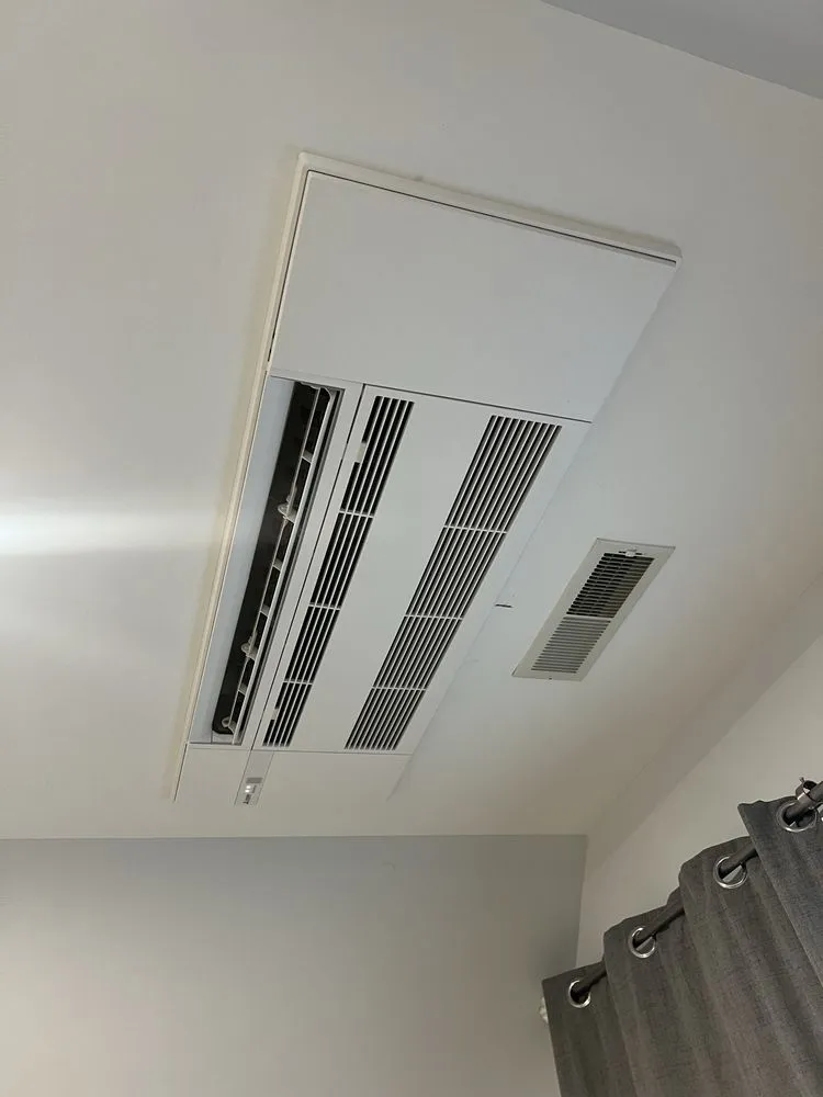 Expert electrician providing electrical repair in , 